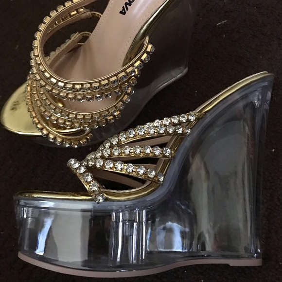 New Goddess wedges 10 - Picture 4 of 5